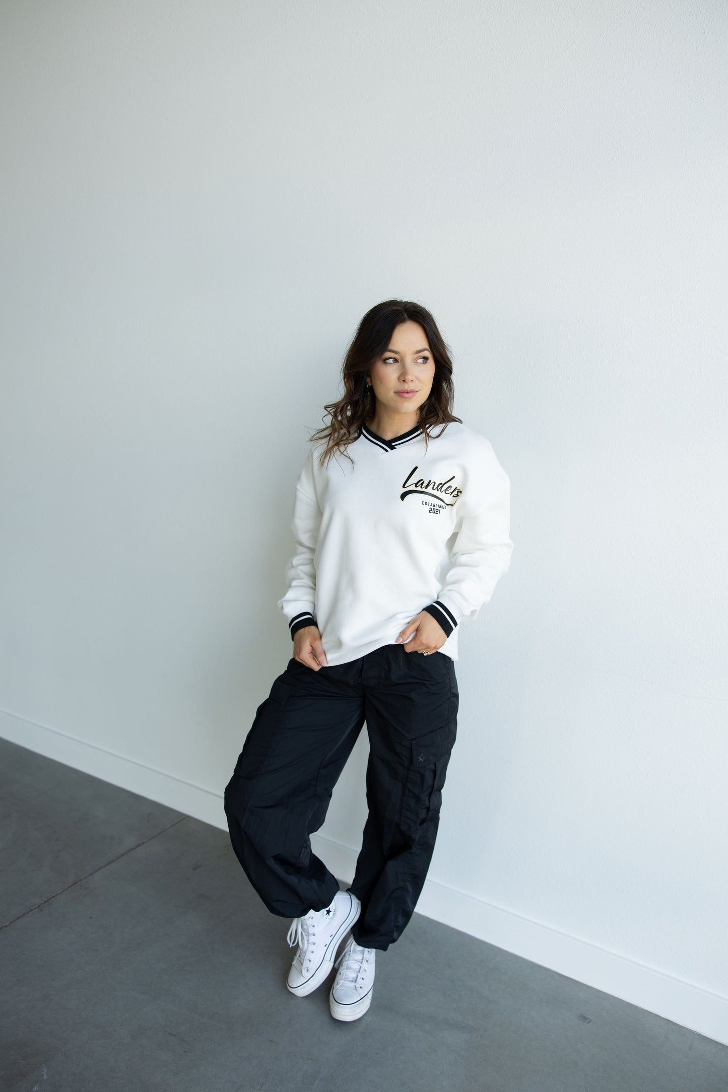 Sweatshirt Women's - V-Neck